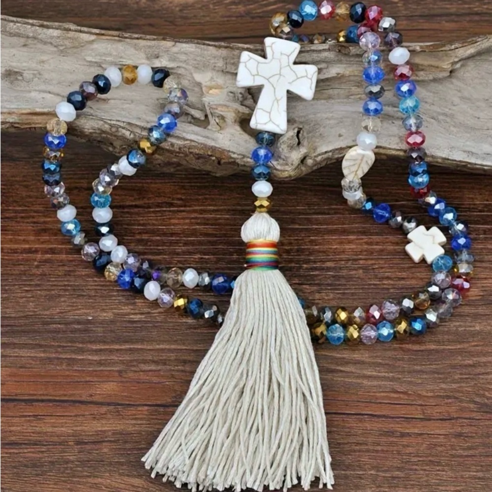 ✝️✝️✝️BOGOHO ✝️✝️✝️CrossTassle Necklace - Picture 3 of 5